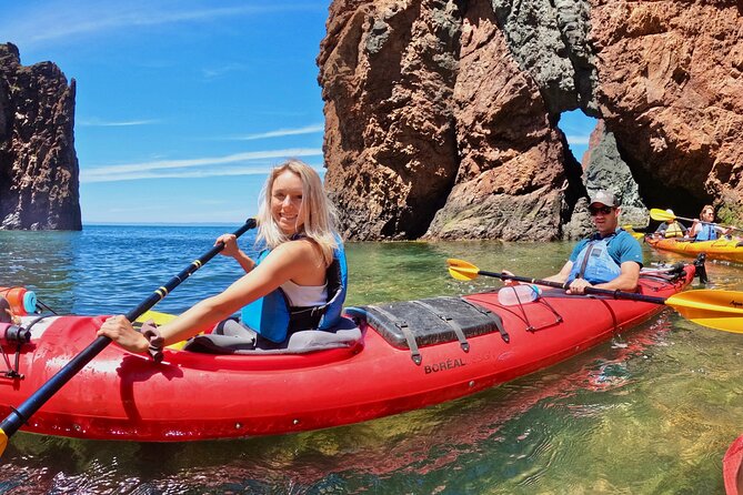 Three Sisters Sea Kayaking Day Tour - Why paddling to Three Sisters feels different from shore sightseeing