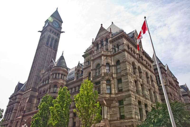 Toronto: City Highlights Walking Tour | 3-Hour - How guides turn a route into real understanding