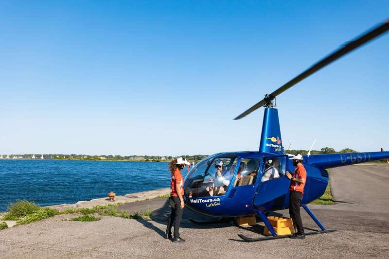 Toronto: City Sightseeing Helicopter Tour - Check-in, briefing, and why the small group feels calmer