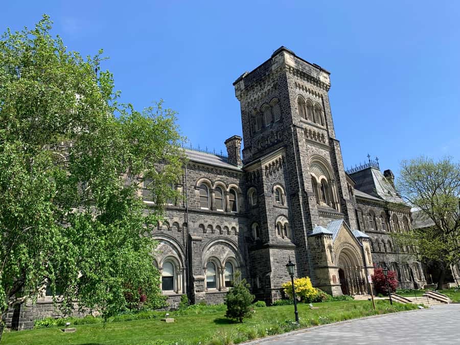 Toronto Discovery District Highlights Tour | 2-Hour - What kind of traveler this tour suits best