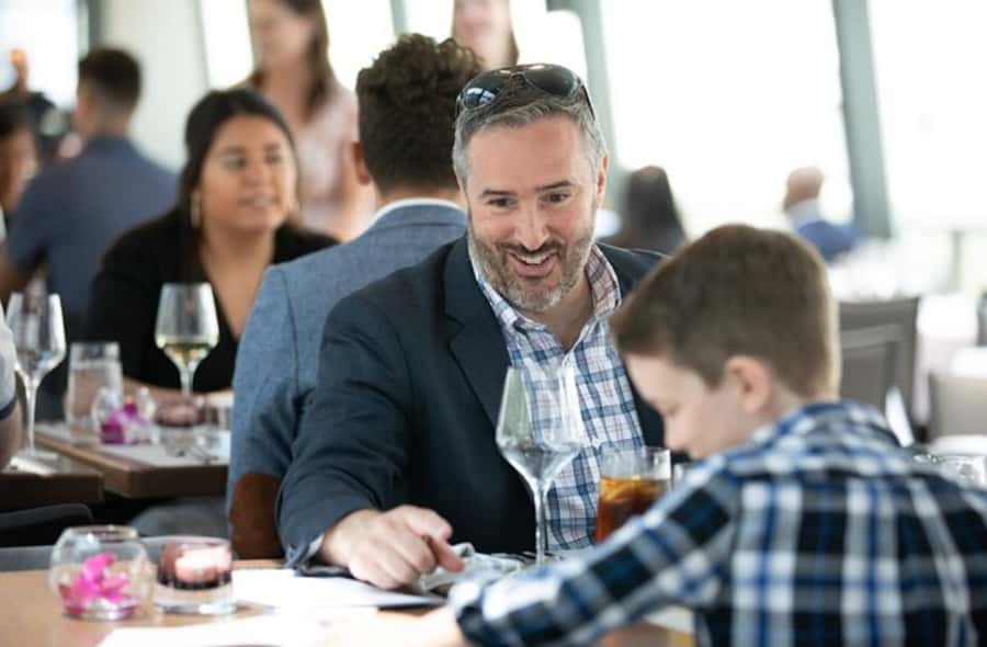 Toronto: Father's Day Premier Cruise with Brunch or Dinner - Dad’s gift on boarding: a small gesture with big impact