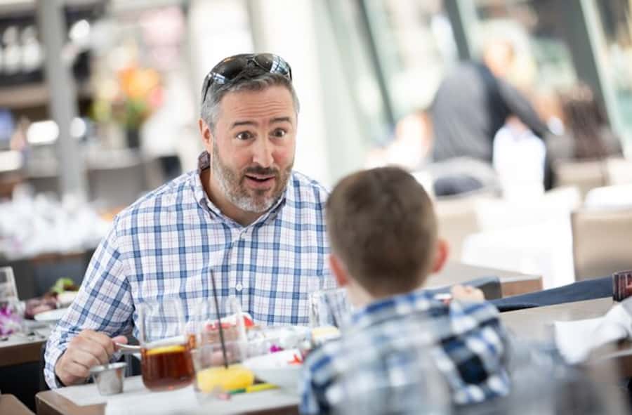Toronto: Father's Day Premier Cruise with Brunch or Dinner - Brunch vs Dinner: how to pick the timing that fits your family