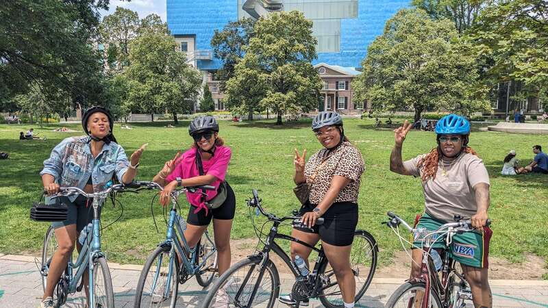 Toronto: Heart of Downtown 3.5-Hour Bike Tour - Key highlights at a glance