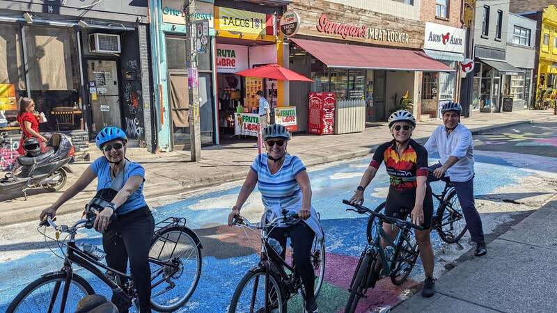 Toronto: Heart of Downtown 3.5-Hour Bike Tour - The safety mindset you want on a downtown bike tour