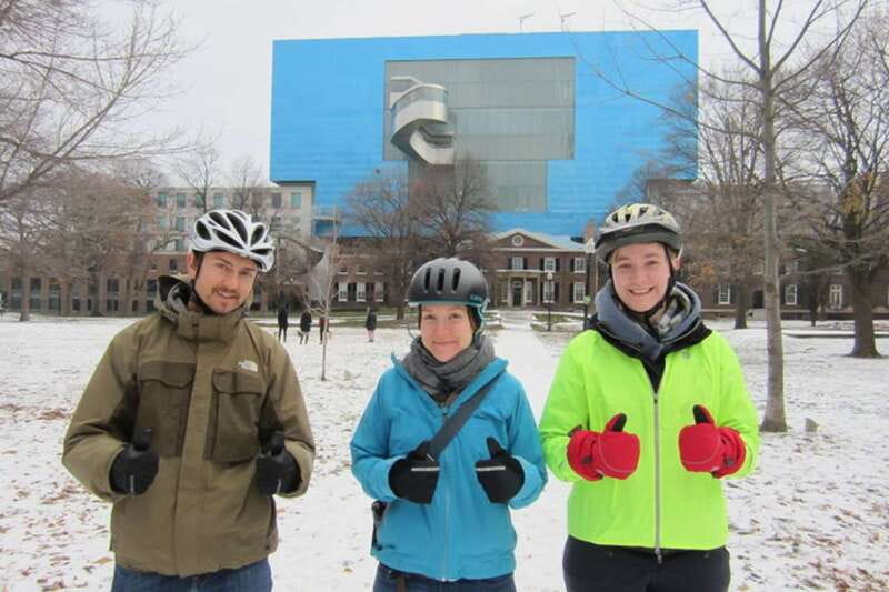 Toronto: Heart of Downtown 3.5-Hour Bike Tour - Harbourfront, the lake edge, and ending near Sugar Beach