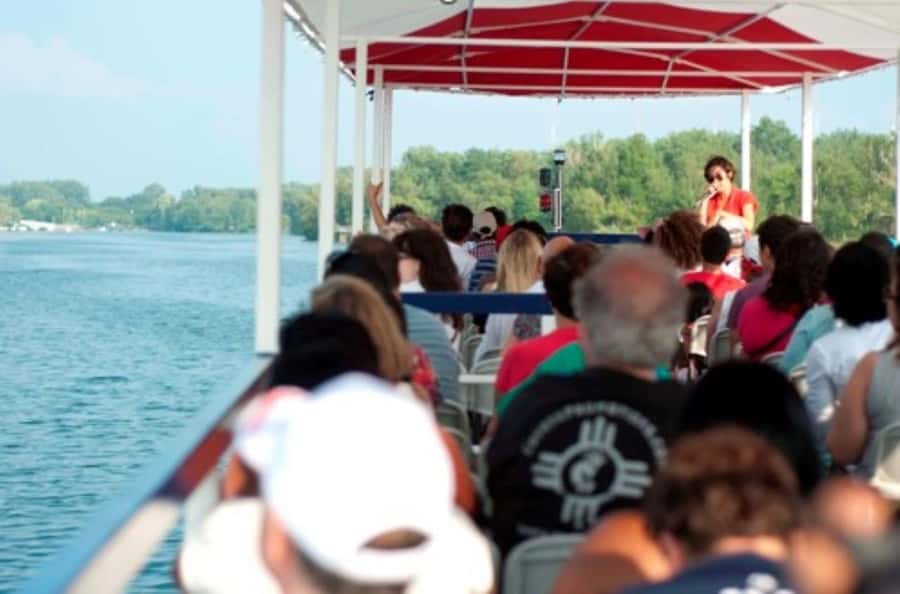 Toronto: Hop-On Hop-Off Bus Tour with Harbour Cruise - Price and what you really get for about $56