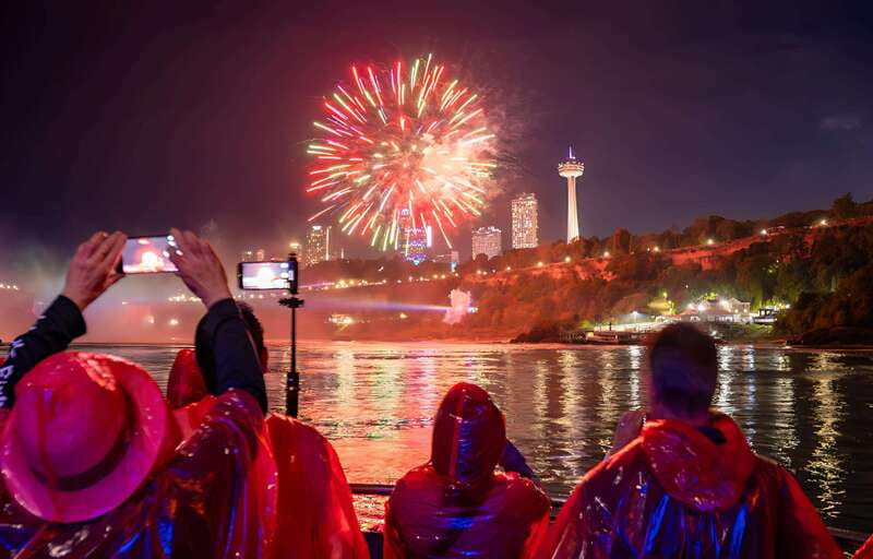 Toronto: Niagara Falls Day & Evening Tour + Top Attractions - Key things I’d book first