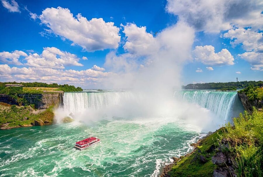 Toronto: Niagara Falls & NOTL Heritage Town Guided Day Tour - Timing, delays, and how to make the day feel smooth