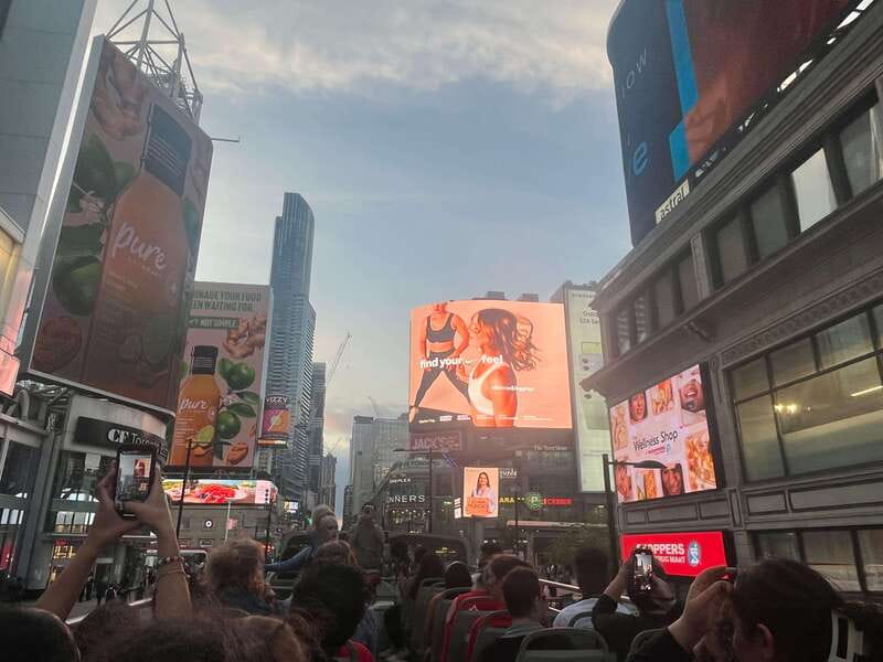 Toronto: Night Sightseeing Tour on a Double-Decker Bus - Where You Start in Yonge-Dundas Square and How to Set Yourself Up