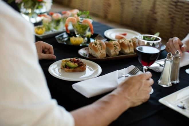 Toronto: Premium Harbor Cruise with Lunch, Brunch, or Dinner - Setting Sail On The Newly Renovated Toronto Odyssey