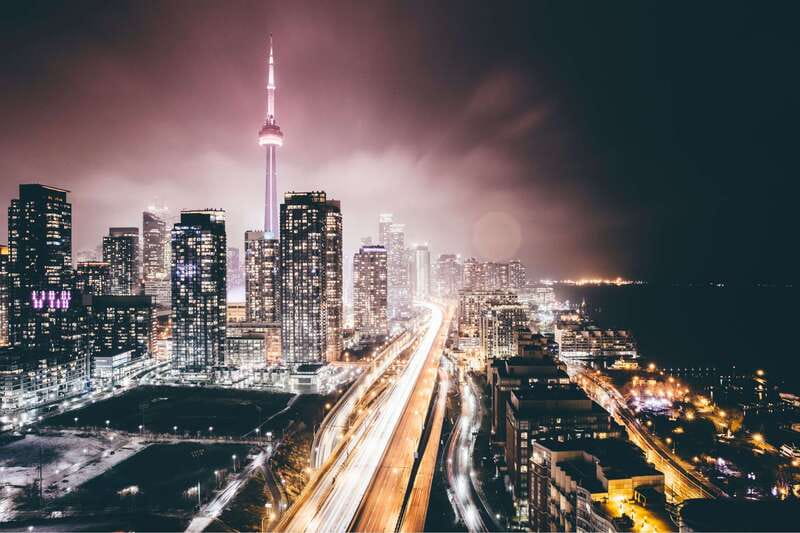 Toronto: Private Walking Tour With A Guide (Private Tour) - Why a Private Walking Tour Works in Big, Spread-Out Toronto