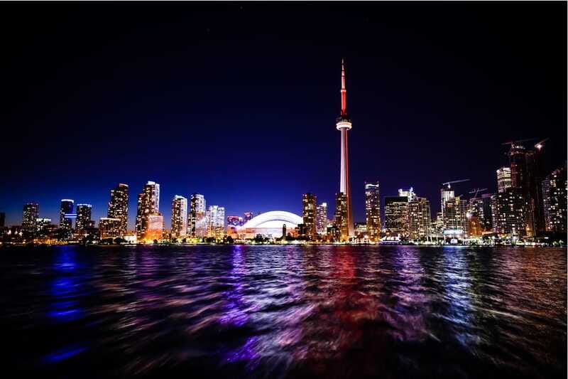 Toronto: Private Walking Tour With A Guide (Private Tour) - Public Transit and Pace: When You’ll Walk More Than You Expect