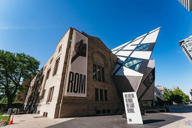 Toronto: Royal Ontario Museum Admission Ticket - Dinosaurs and the big wow moments: Barosaurus, Parasaurolophus, Burgess Shale