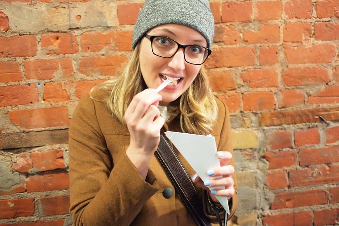 Toronto's First Food Tour: Taste the World in Kensington Market - Guides, Pace, and the Small Group Advantage (12 Max)
