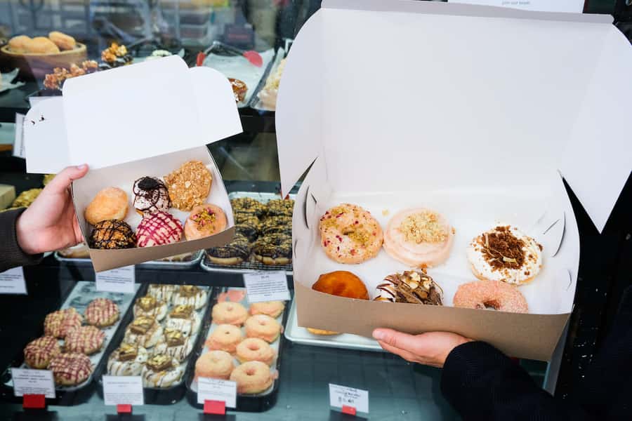Toronto: Taste Toronto's Best Donuts & Sweet Treats Tour - Practical tips to enjoy it without stress