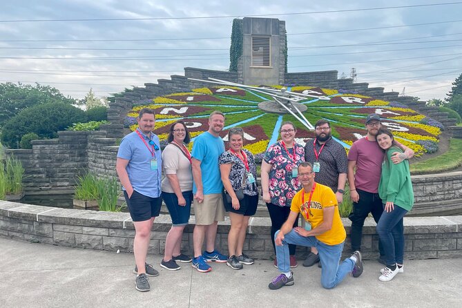 Toronto to Niagara Falls Day Tour with Boat Cruise and Lunch - Maple Leaf Place tasting: a small stop with real Ontario flavor