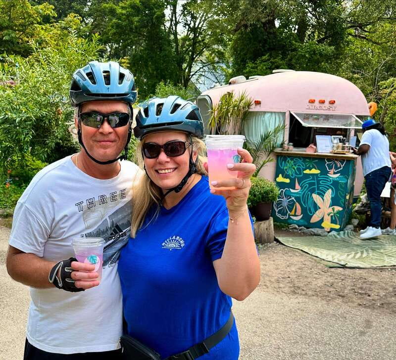 Toronto Waterfront and Islands Guided Bicycle Tour - Who this tour suits best (and who should skip it)