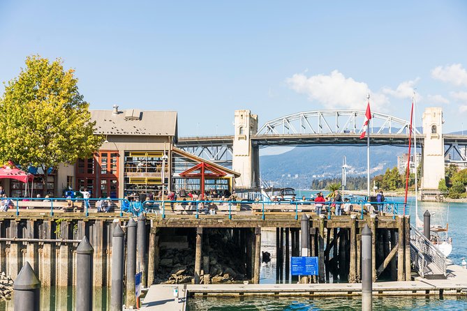 Vancouver City & Lookout Tour and Option to Add Airport Drop Off - Robson Street: Shopping Streets, Food Stops, and a Real Sense of the City