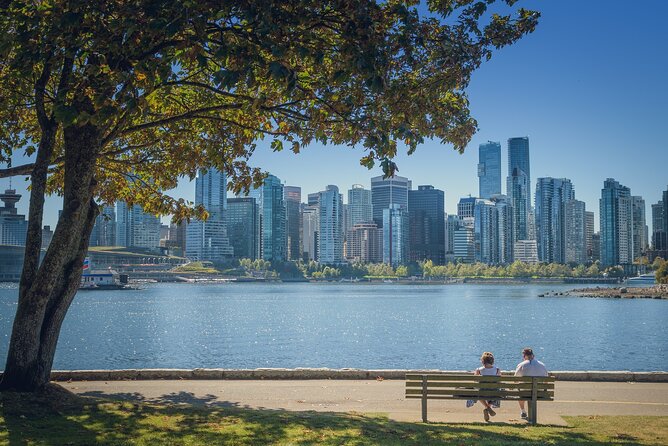 Vancouver City Tour with Admission to Lookout Tower - English Bay, West End, False Creek, and Gastown From the Coach