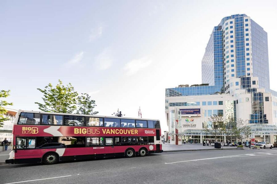 Vancouver: Hop-on Hop-off Sightseeing Tour with 10 Stops - What you get on board: audio app plus optional live-style commentary