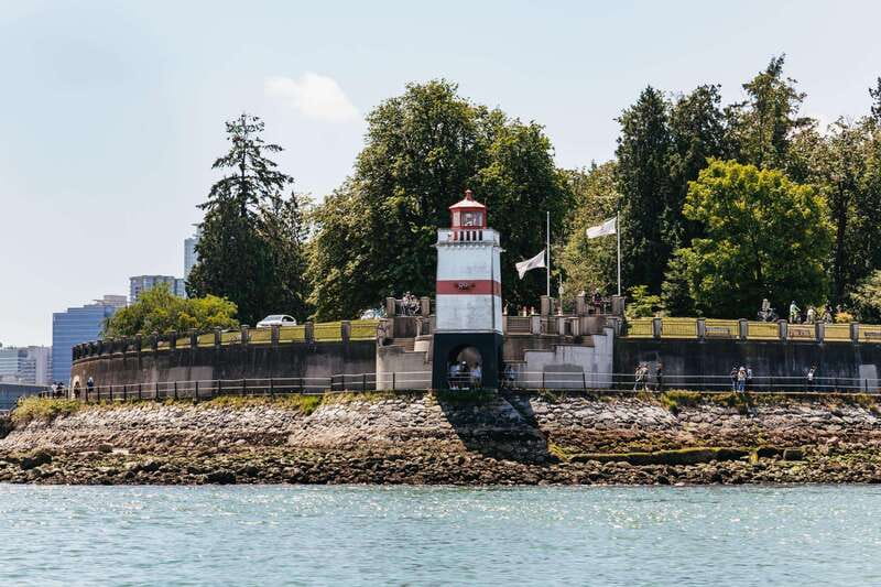 Vancouver: Indian Arm and Granite Falls Zodiac Boat Tour - The ride experience: fast zodiac turns, getting wet, and staying warm