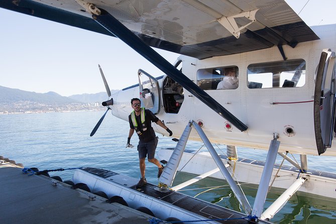 Vancouver Panorama Scenic Seaplane Tour - Getting checked in at Harbour Air (and staying calm)