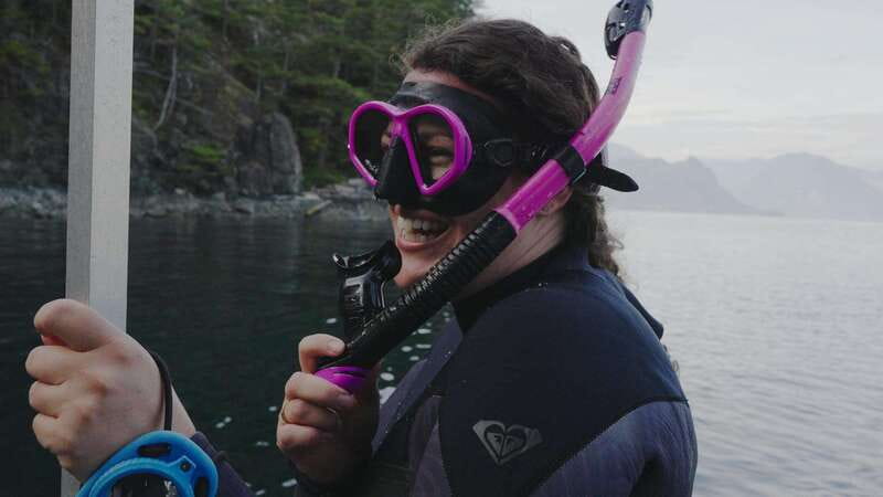 Vancouver: Snorkeling Seals Kayaking Scenic Boat Tour - Howe Sound seal spotting, minus the usual guessing game