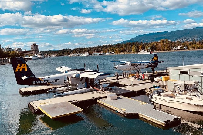 Vancouver to Victoria Scenic Seaplane Transfer: One Way - Step One: Vancouver Harbour, Coal Harbour Check-In That Moves