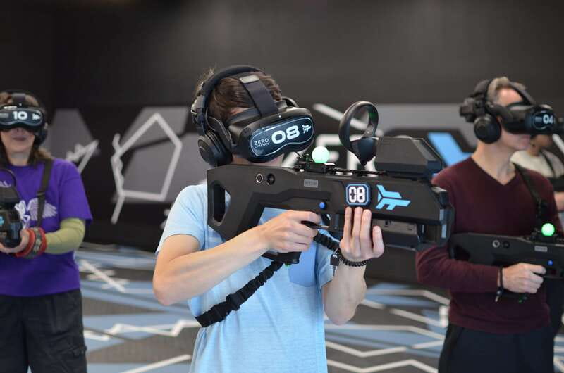 Vancouver: Virtual Reality by Zero Latency - Outbreak - Choosing Outbreak: Zombies vs. Robots