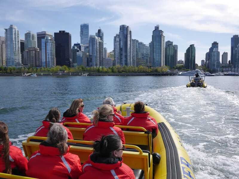 Vancouver: Waterfront Sightseeing Tour - City and Harbour - Wildlife Spotting: When It Happens, How the Crew Helps