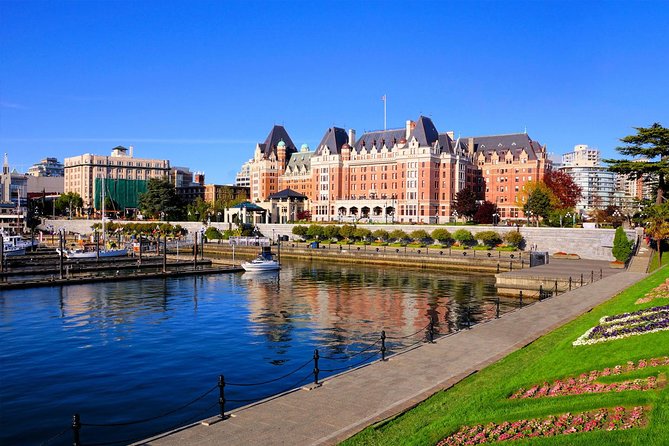 Victoria and Butchart Gardens Day Trip from Vancouver - Victoria Highlights With 3 Hours of Free Time