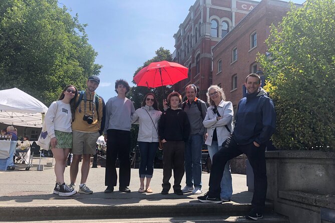 Victoria City Highlights 3 Hour Walking Tour | Grauity-Based - Guides, Pacing, and Group Size: What You Can Actually Expect