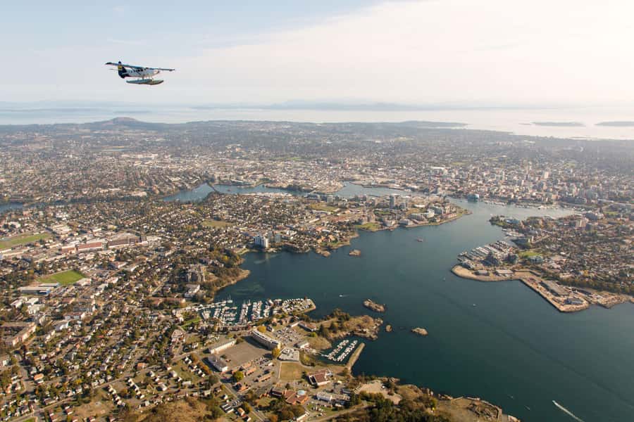 Victoria: Scenic Panorama Seaplane Tour - Flying the Coast: Strait of Juan de Fuca and Olympic Mountains