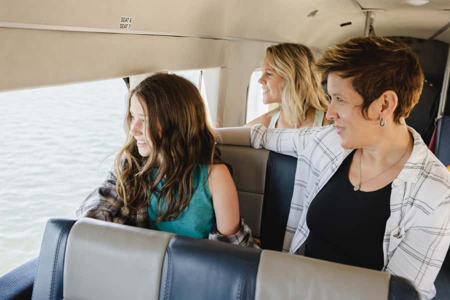 Victoria: Scenic Panorama Seaplane Tour - South of the Inlet Back Toward Wharfs and Shops