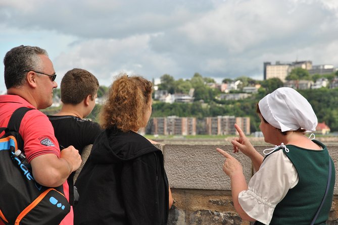 Walking Tour Through Quebec City's History - Basilica Notre-Dame de Québec and the Holy Door Moment