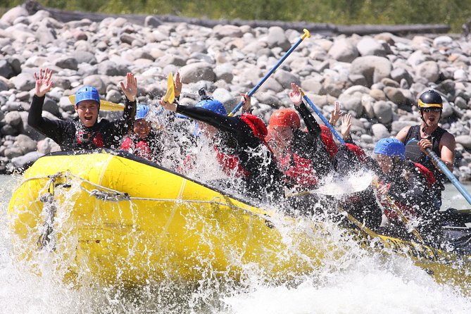 Wet and Wild Elaho Exhilarator Rafting - Snacks, Drinks, and the Photo Reality After the Trip