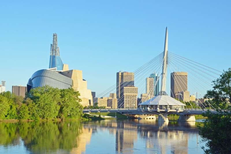 Winnipeg: 2-Hour City Trolley Tour - Why this Winnipeg trolley tour is such a smart 2-hour plan