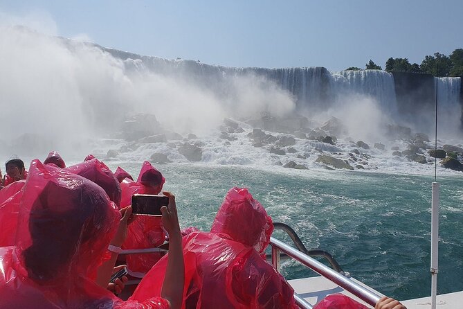 World Famous Boat Cruise with Historical Walking Tour and more - Is it worth $99? Coupons up to $200 in savings and the free maple syrup tasting