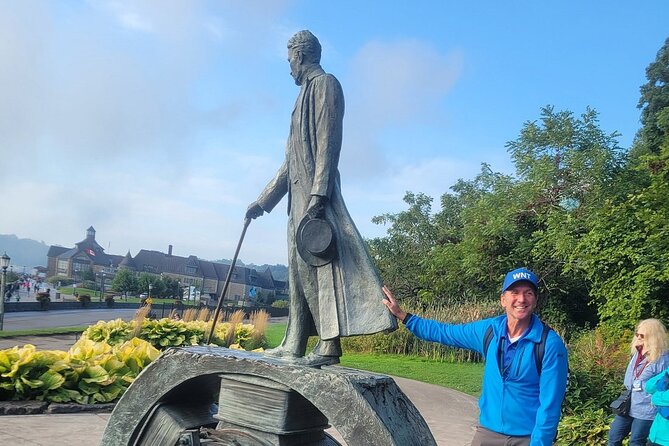 World Famous Boat Cruise with Historical Walking Tour and more - Tesla statue, barge rescue, and the 1905-1906 power station stops